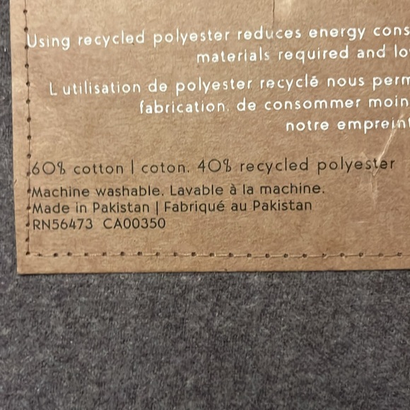 Brand new Maison Heritage Eco Collection flannel sheet set - Picture 13 of 16